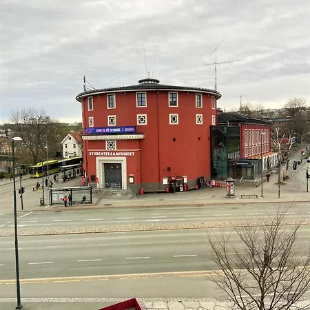 By Studentersamfundet Apartman *